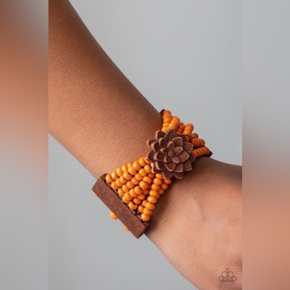 PAPARAZZI Tropical Sanctuary Orange Wooden Bracelet - Picture 2 of 2